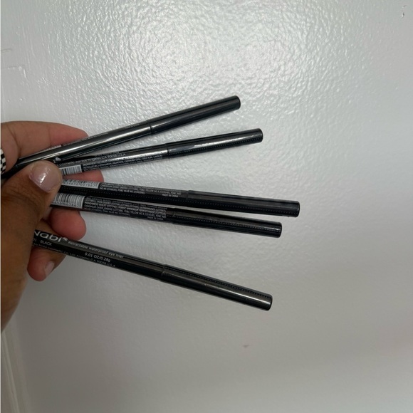 Set of 5 Black Eyeliner Pencils Waterproof - Picture 2 of 3